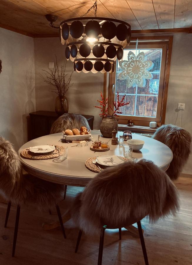 Casa Pasch - Boutique Bed And Breakfast In Cumpadials Sumvitg Exteriör bild
