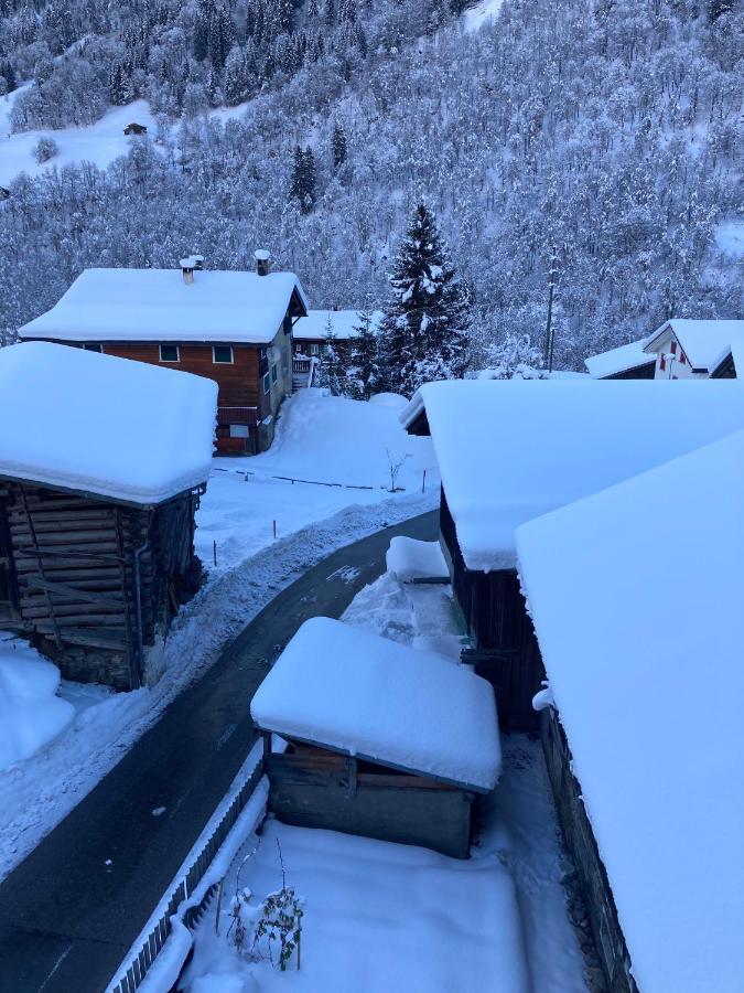 Casa Pasch - Boutique Bed And Breakfast In Cumpadials Sumvitg Exteriör bild