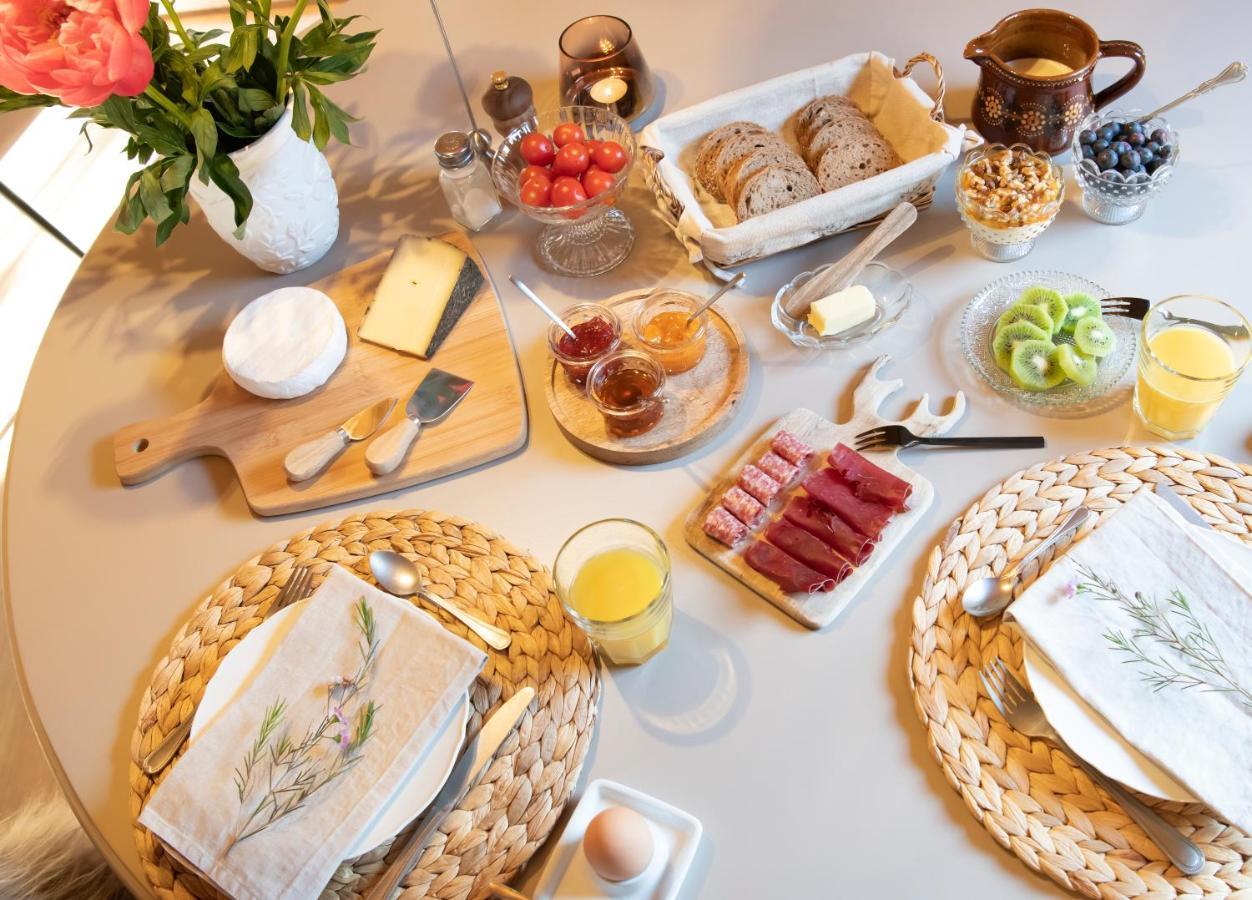 Casa Pasch - Boutique Bed And Breakfast In Cumpadials Sumvitg Exteriör bild