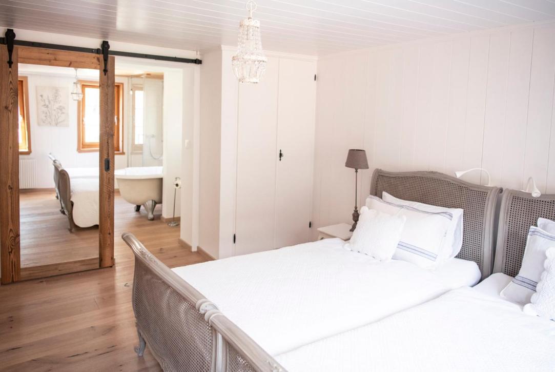 Casa Pasch - Boutique Bed And Breakfast In Cumpadials Sumvitg Exteriör bild
