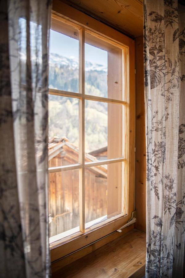 Casa Pasch - Boutique Bed And Breakfast In Cumpadials Sumvitg Exteriör bild